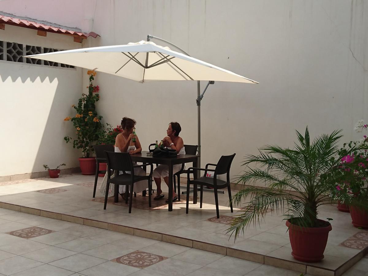 Hotel Las Palmas Esmeraldas Zewnętrze zdjęcie