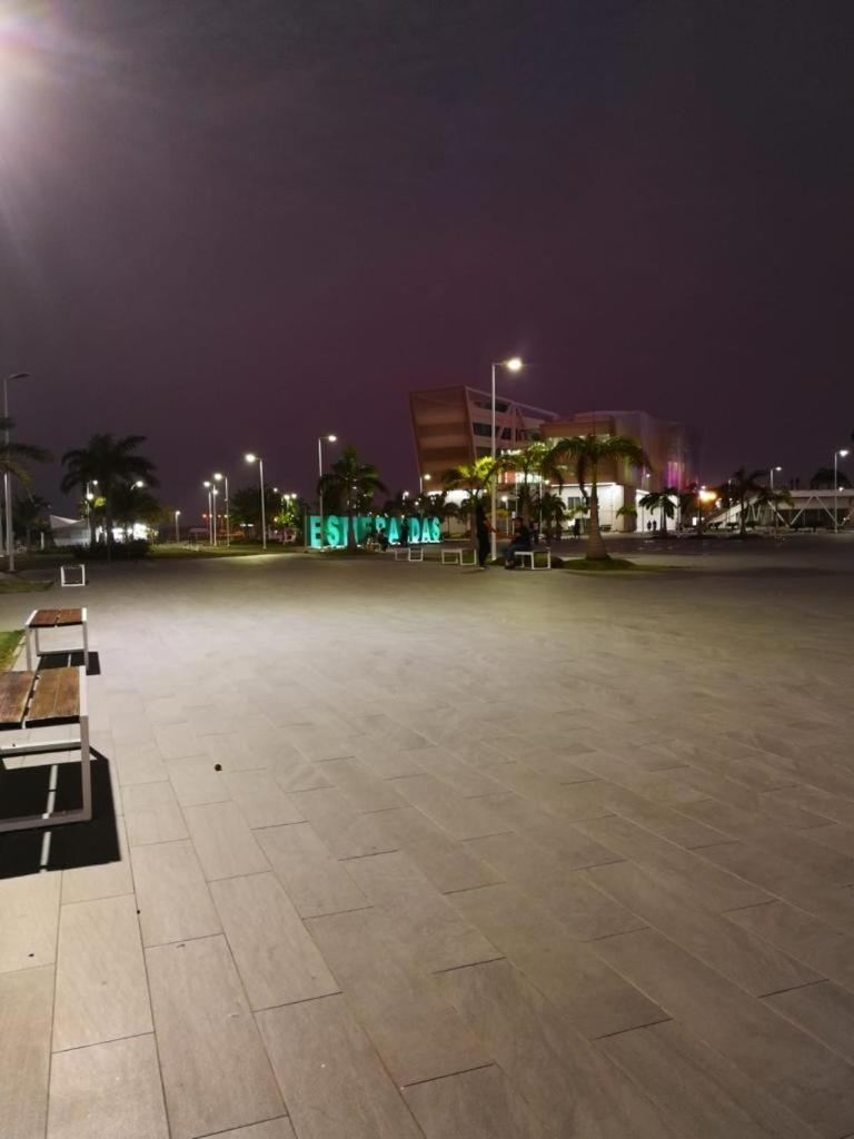Hotel Las Palmas Esmeraldas Zewnętrze zdjęcie